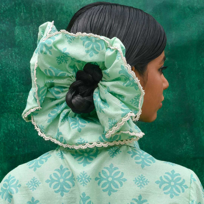 Hydrangea Scrunchie - Oversized