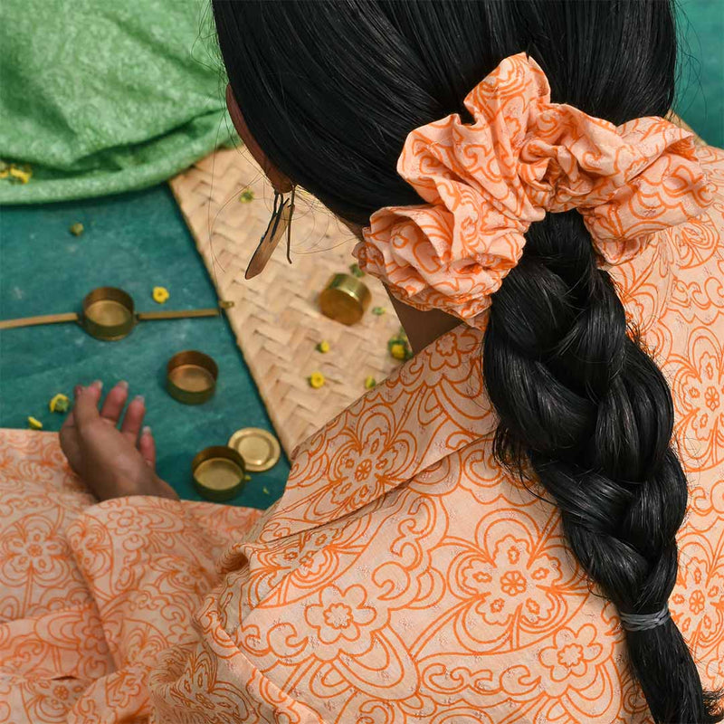 Genda Scrunchie - Oversized