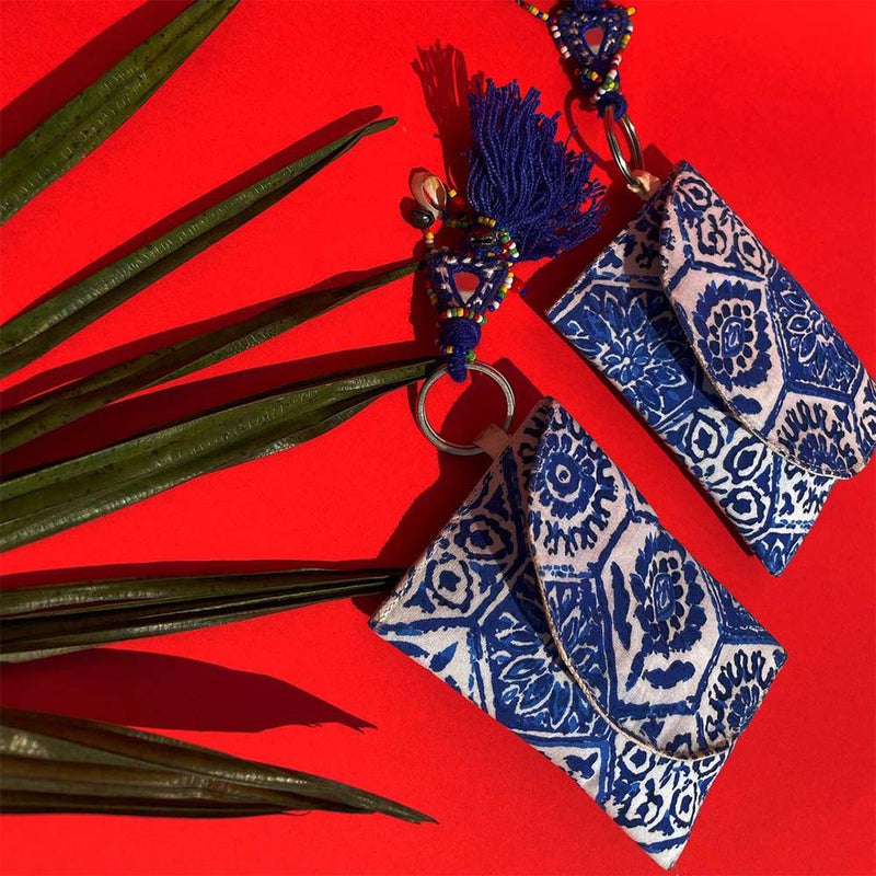 Indigo Blue Easy-to-carry Pouch